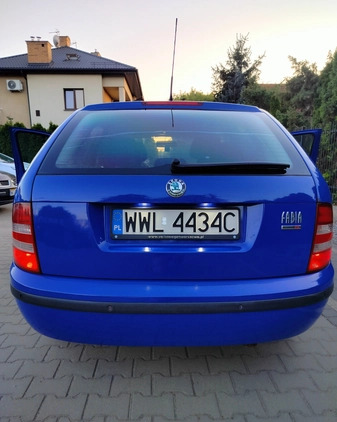 Skoda Fabia cena 7500 przebieg: 291900, rok produkcji 2006 z Marki małe 232